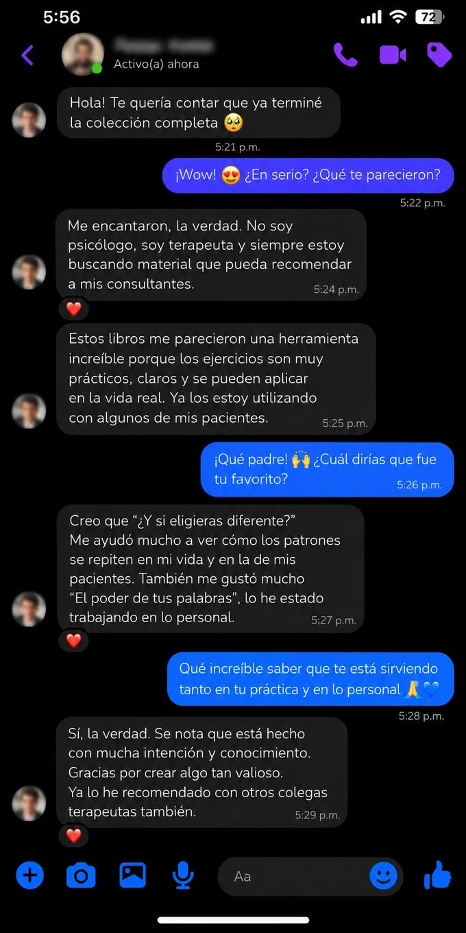 Captura de una conversación de Messenger: un terapeuta cuenta que terminó la colección, que ya usa los ejercicios con sus pacientes y que su favorito es ¿Y si eligieras diferente?